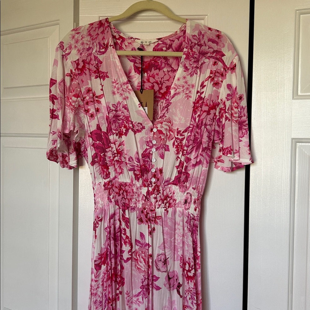 Chic Pink Floral Maxi Dress